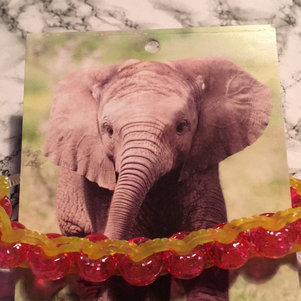 Yellow band pink beads